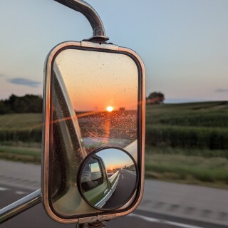 4bb6d5481cfe79dcc93013156428e385